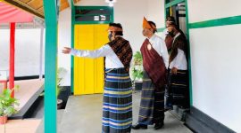 Presiden Jokowi saat berada di 
Rumah Pengasingan Bung Karno, Kabupaten Ende, NTT. (Dok. Biro Pers Sekretariat Presiden/Laily Rachev)
