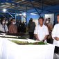 Presiden Joko Widodo meninjau unit pengolahan ikan di PT Samudera Indo Sejahtera. (Dok. Biro Pers Sekretariat Presiden/Lukas )