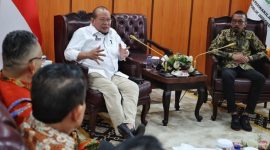 Ketua DPD RI AA LaNyalla Mahmud Mattalitti Menerima Audiensi Sejumlah Pengurus Wilayah Ikatan Notaris Indonesia (INI). (Dok. Lanyallacenter.id)