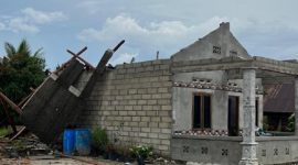 Tiga Rumah Warga Kabupaten Bangka Rusak Berat Akibat Angin Kencang. (Dok. BNPB Indoneisa) 
