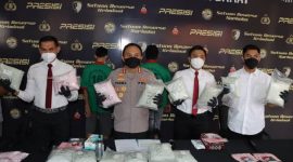 Polisi Bongkar Jaringan Internasional Sita 101.355 butir Ecstasy Senilai Rp 50 Miliar. (Dok. tribratanews.polri.go.id) 
