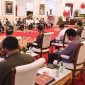 Presiden Jokowi memimpin Sidang Kabinet Paripurna. (Dok. Setkab.go.id) 
