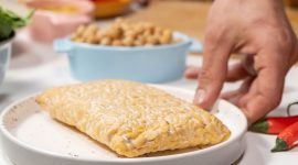Tempe adalah salah satu makanan probiotik ini bermanfaat bagi kesehatan. (Pexels/cottonbro studio)