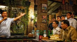 Menteri Pertahanan, Prabowo Subianto melakukan pertemuan dengan Wali Kota Surakarta Gibran Rakabuming Raka. (Dok. Tim Media Prabowo)