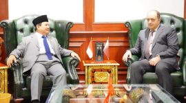 Menteri Pertahanan Prabowo Subianto menerima kunjungan kehormatan Wakil Perdana Menteri sekaligus Menteri Negara Urusan Pertahanan Khalid bin Muhammad Al-Attiyah. (Dok. Tim Media Prabowo) 
