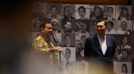 Ketua Umum Partai Gerindra Prabowo Subianto menghadiri acara perayaan ulang tahun Menko Marves Luhut Binsar Pandjaitan. (Dok. Tim Media Prabowo) 
