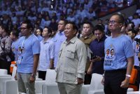 Calon presiden nomor urut dua dari Koalisi Indonesia Maju, Prabowo Subianto, berjoget gemoy Bersama ribuan relawan Kopi Pagi di Sentul International Convention Centre (SICC). (Dok. Tim Media Prabowo-Gibran)
