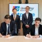 Left to right: Larry Wang, CEO of UnionPay International; Dong Junfeng, Chairman of China UnionPay and UnionPay International; Luis Maroto, President and CEO, Amadeus; Sam Abdou, CEO, Outpayce from Amadeus