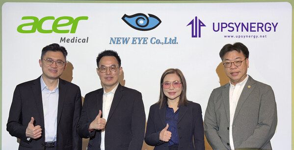 From left to right: Acer Medical Chairman and CEO Allen Lien; Neweye CEO MR. SOMYOT PONGSANGIAM; Neweye Vice President MRS. SURATTANA PONGSANGIAM; and Univision Taiwan General Manager Bryan Chiu.